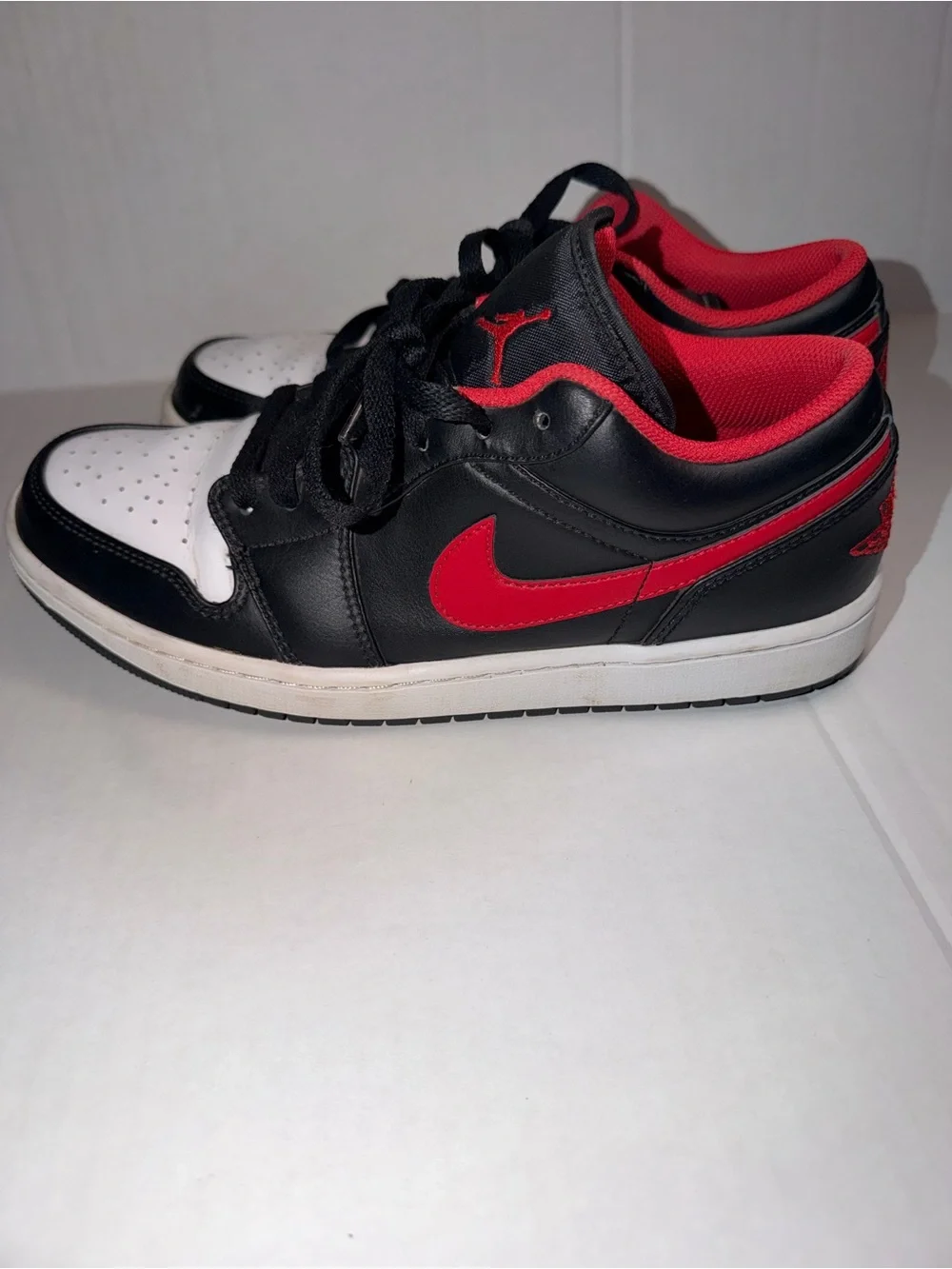 Nike Air Jordan 1 Low WHITE TOE Black/Red-White